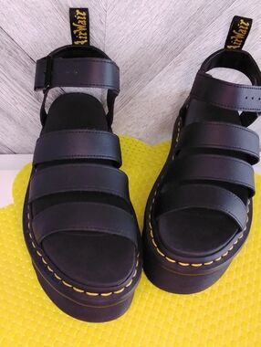 Dr. Martens Blaire Quad Platform Chunky Sandals Women's Sz: US 7 Black Leather